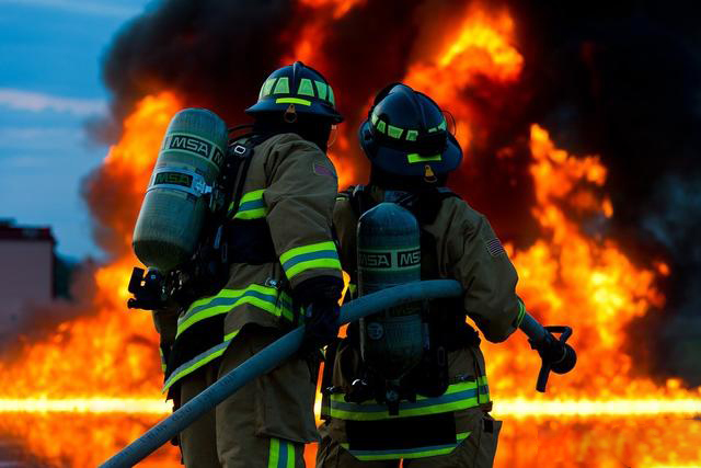 如何使用物联网技术预防电气火灾 3c74660a02d24aee9a80c27c61bb9015