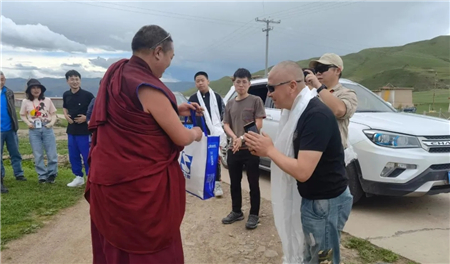 爱心助学阿坝,亿佰特在路上13.webp 爱心助学阿坝,亿佰特在路上13.webp